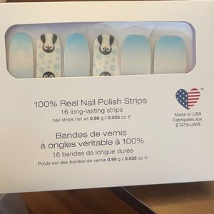 Penguin Party - Brand New - Retired - Color